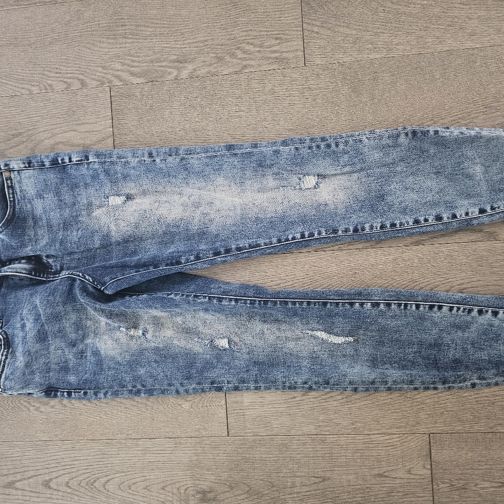 Jeans - Picture 4 of 5